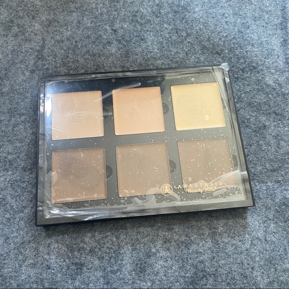 Anastasia Contour Cream Kit in Light